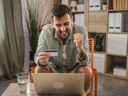 Nujni kredit: Kako do hitrega posojila v Sloveniji [2025]