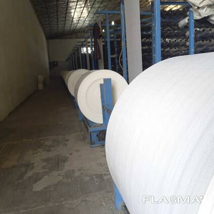 Polyethylene fabric (sleeves).