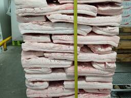 Сало свиное замороженное на шкуре